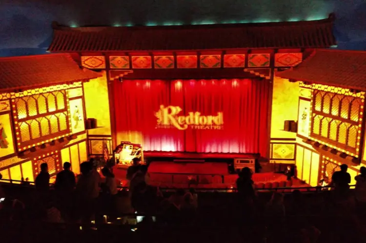 Movie at Redford Theater-fun things to do in Detroit
