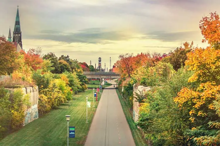 Dequindre Cut Greenway