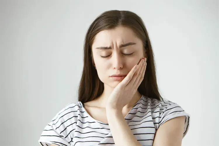 Sensitive-Teeth-common dental problems