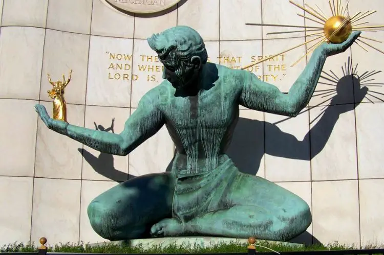 Spirit of Detroit Statue