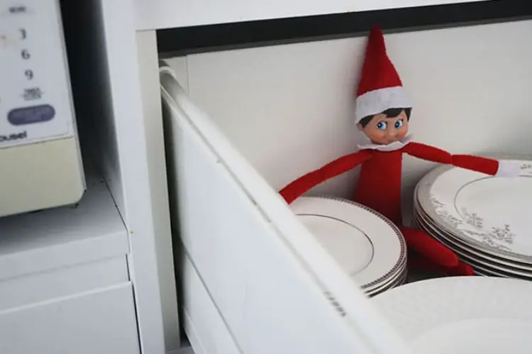 Playing Hide and Seek Elf on The Shelf Idea: - Last Minute Elf on the Shelf Ideas