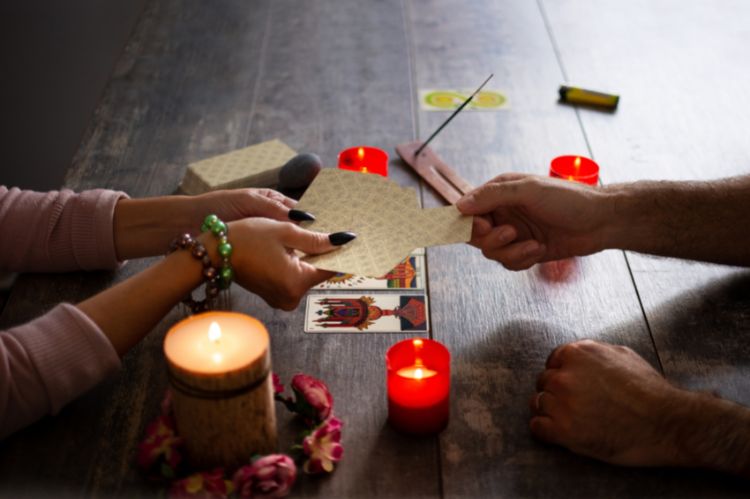 What Is a Psychic Reading and Why You Should Try One